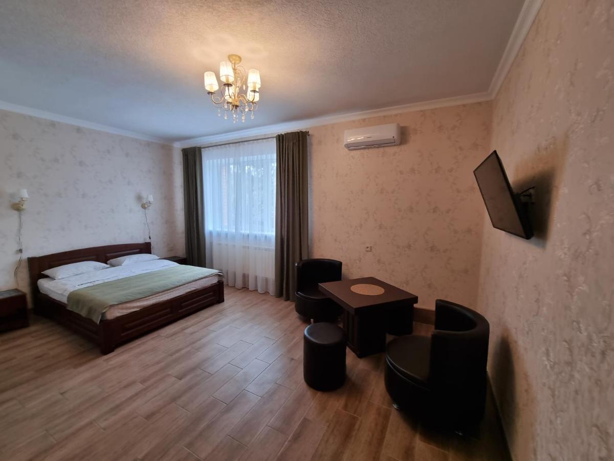 Ник Аэро Hotel Harkiv Exterior foto